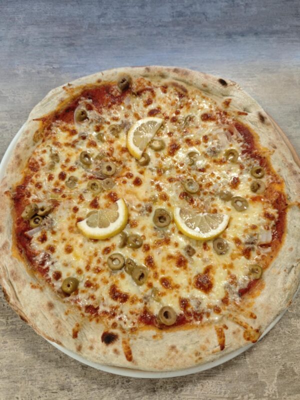 Pizza Tonno